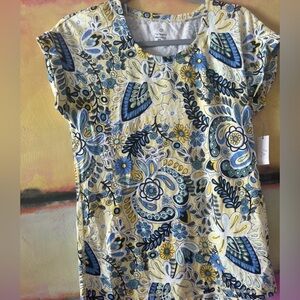 T Talbots Pasiley Roll Cuff Tee XS Floral Top Coastal Yellow Blue
NWT feminine